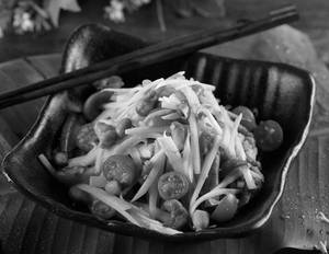 Som-tom Salad