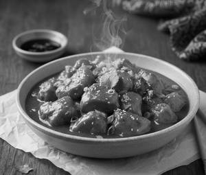 Chilli Garlic Pepper Chicken [Gravy]