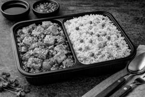 Chilly Paneer Meal Box