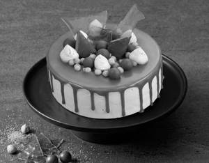 Eggless Just Butterscotch Cake - (450g)
