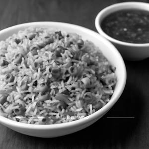 FRIED RICE WITH HOT GARLIC SAUCE