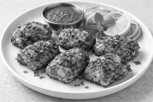 Chicken hariyali tikka [6 pcs]
