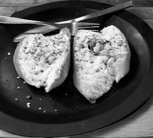 Garlic N Cheese [210 Gram]