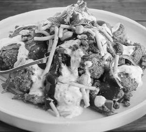 Chicken jhuri chaat