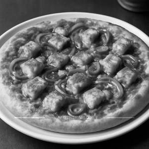 Medium Chilli Paneer Pizza