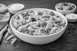 White Sauce Pasta