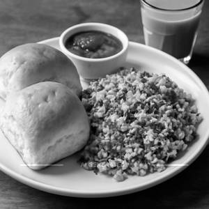 Veg Bhurji Pav