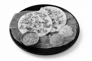 Avarekalu Onion Dosa
