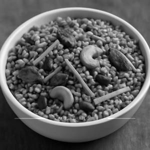 Dal Moth [250 Grams]