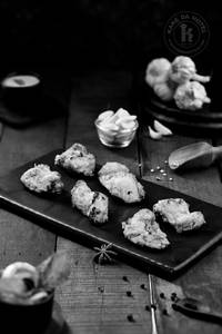 Boneless Chicken Garlic Tikka