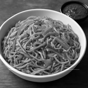 Veg schezwan noodles