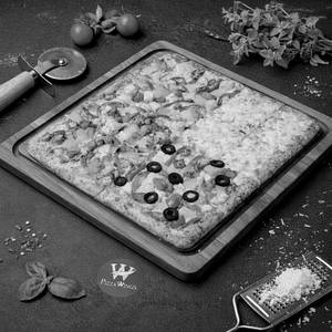 6 In 1 Pizza - Veg