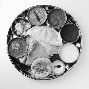 Handi Subz Thali                