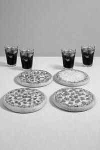 4 Pizza Value Combo