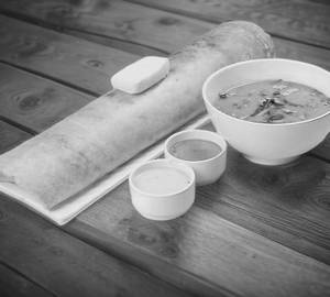 Butter Paneer Dosa