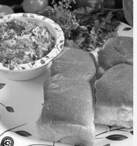 Paneer Bhurji and Bun + Coke