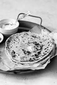Aloo Paratha With Dahi