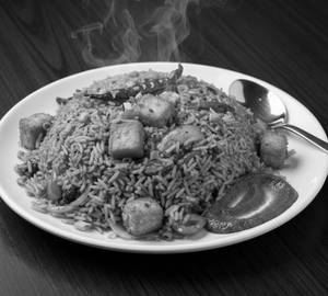 Schezwan Paneer Fried Rice