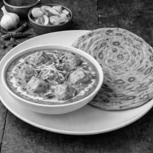 Shahi Paneer + 2 Laccha Paratha Combo