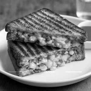 Cheese Chilli Corn Grilled Sandwich