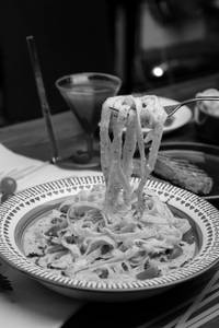 Cheesy Af! Fettuccine Alfredo Pasta
