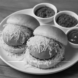 Cheese Vada Pav (2)                            
