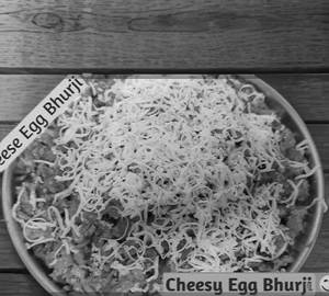 Cheesy Egg Bhuggy