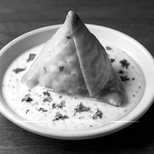 Dahi Samosa