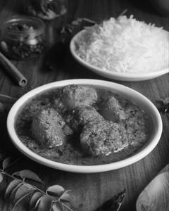 Dum Aloo Kashmiri