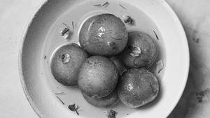 Gulab Jamun [2 Pieces]