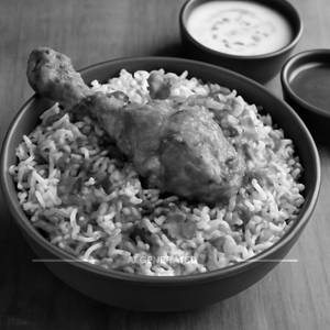 Chicken Dum Biryani                                        