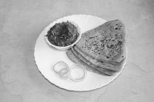 Baingan Ka Bharta With (4) Plain Paratha