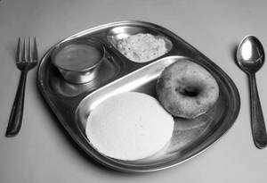 Idli [1 piece] with vada [1 piece]