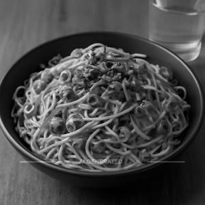 Veg Burnt Garlic Noodles