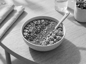 Mixed Berry Smoothie Bowl
