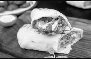 Falefal shawarma in rumali