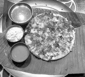 Veg Uttapam
