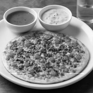 Onion Masala Uttapam