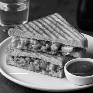 Veg Cheese Sandwich
