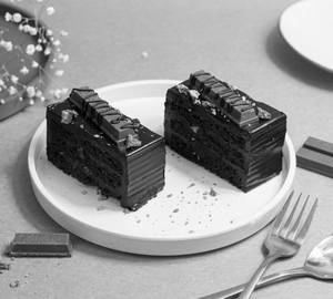 Kitkat Pastry