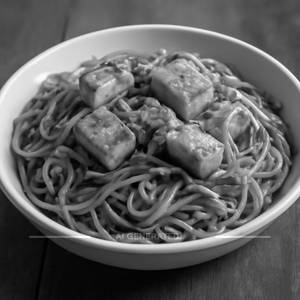 Paneer Schezwan Noodles