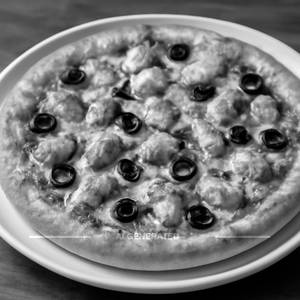 Pesto Chicken Pizza