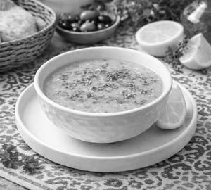 Shorbet Adas (Lebanese Lentil Soup)