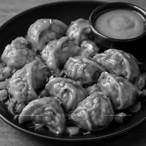 Veg chili momos