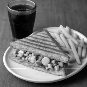 Paneer Corn Sandwich
