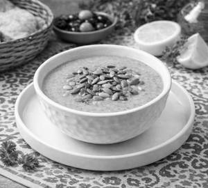 Brocolli Soup With Roasted Pumpkin Seeds