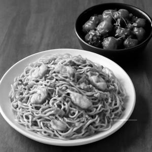 Chicken Noodles With Chilly Chicken
