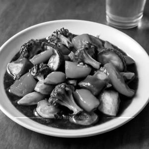 Exotic Vegetables In Black Bean Sauce