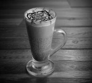 Hot chocolate with caramel