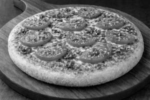 Pure Margherita Pizza